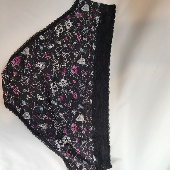 6X 30W Torrid Black Tarot Hipster Mid Rise Panty Lace Star Witch Magic Astrology - Picture 5 of 8